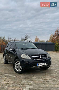 Mercedes-Benz M-Class 2006
