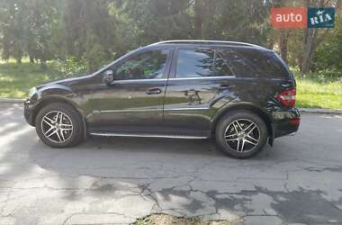 Mercedes-Benz M-Class 2011