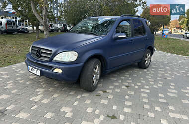 Mercedes-Benz M-Class  2000