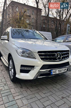 Mercedes-Benz M-Class  2012