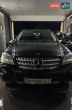 Mercedes-Benz M-Class  2007