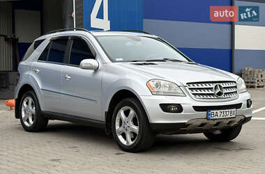 Mercedes-Benz M-Class 2008