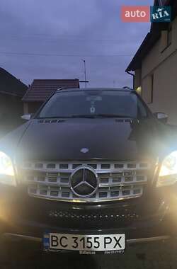 Mercedes-Benz M-Class  2009