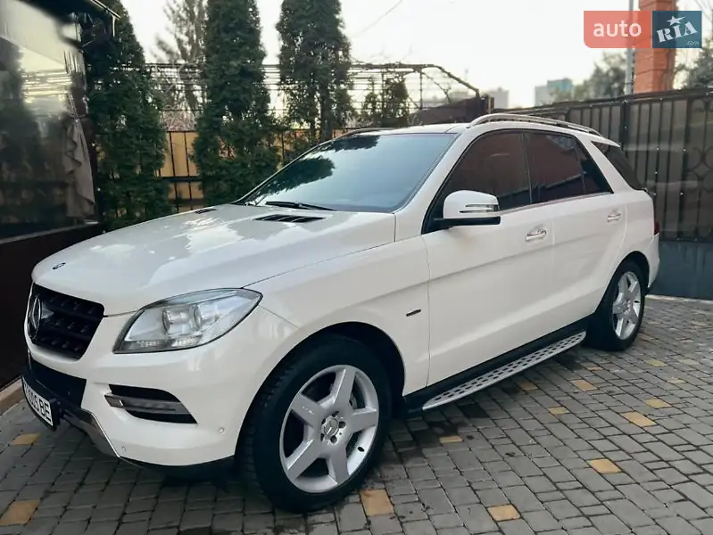 Mercedes-Benz M-Class
