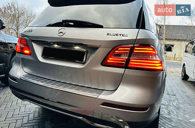 Mercedes-Benz M-Class 2011