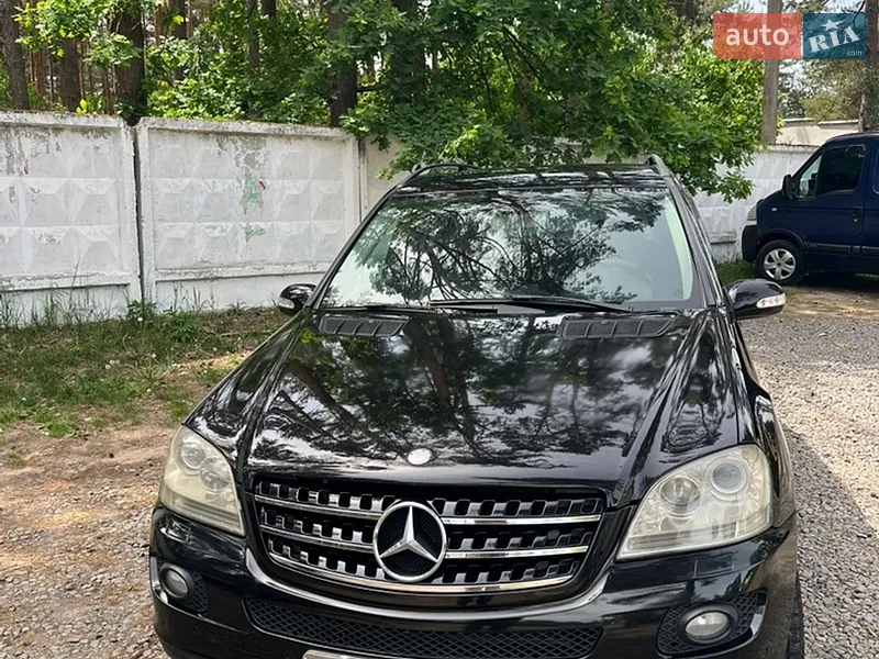 Mercedes-Benz M-Class