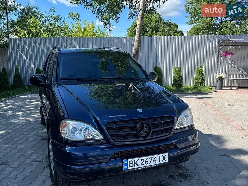 Mercedes-Benz M-Class