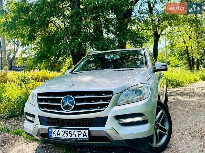 Mercedes-Benz M-Class 2013