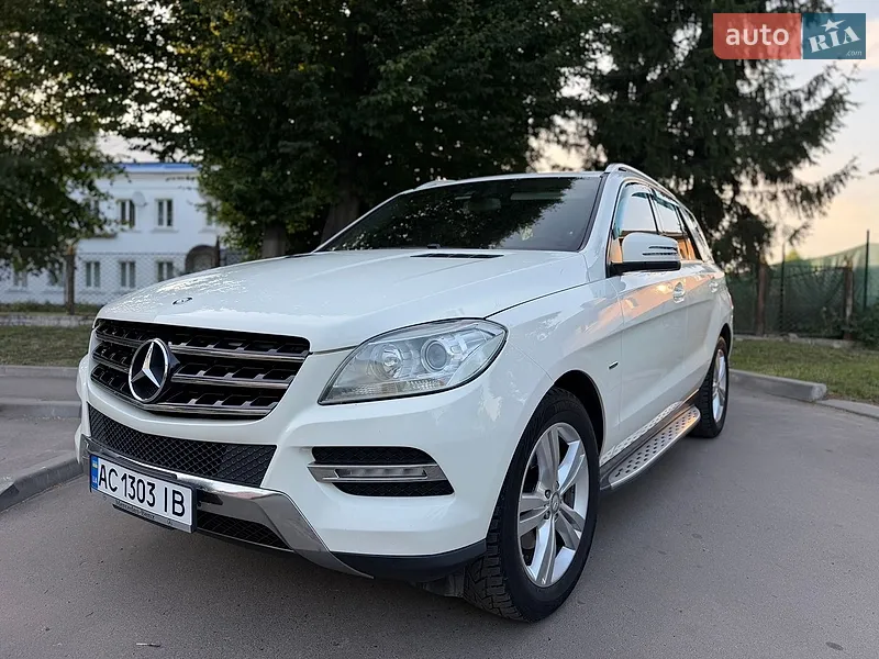 Mercedes-Benz M-Class 2012