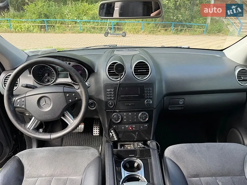 Mercedes-Benz M-Class