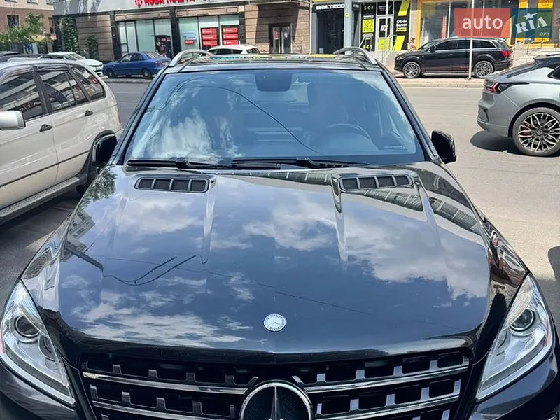Mercedes-Benz M-Class