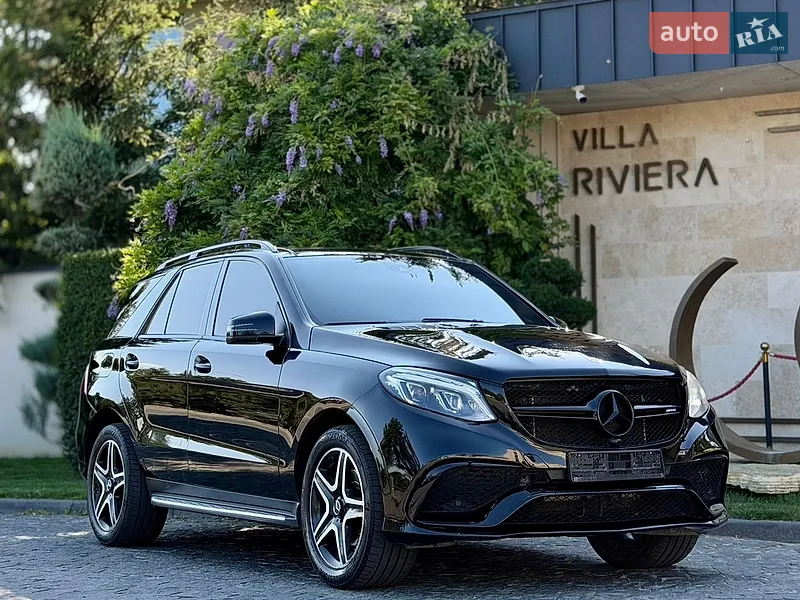Mercedes-Benz M-Class