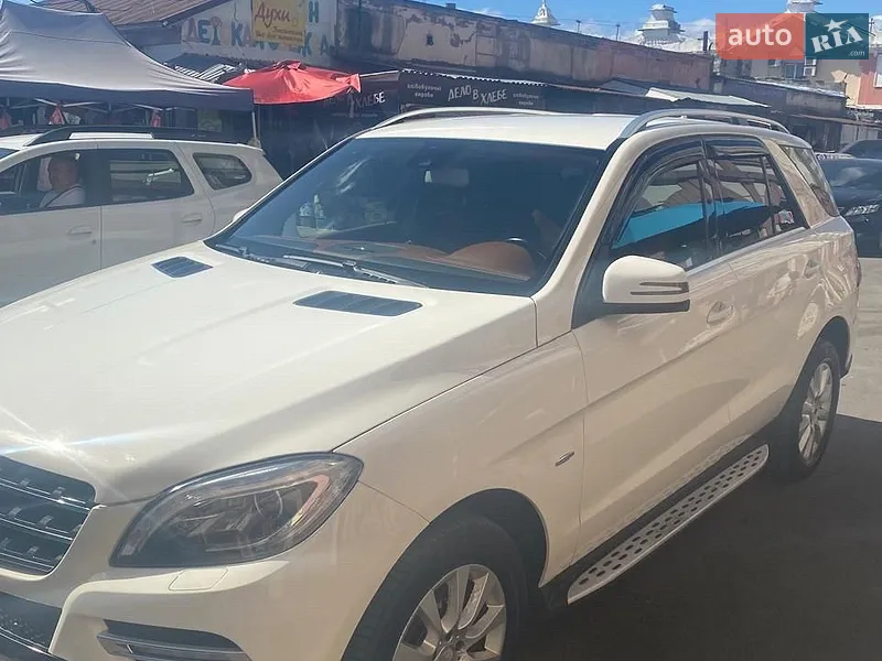 Mercedes-Benz M-Class