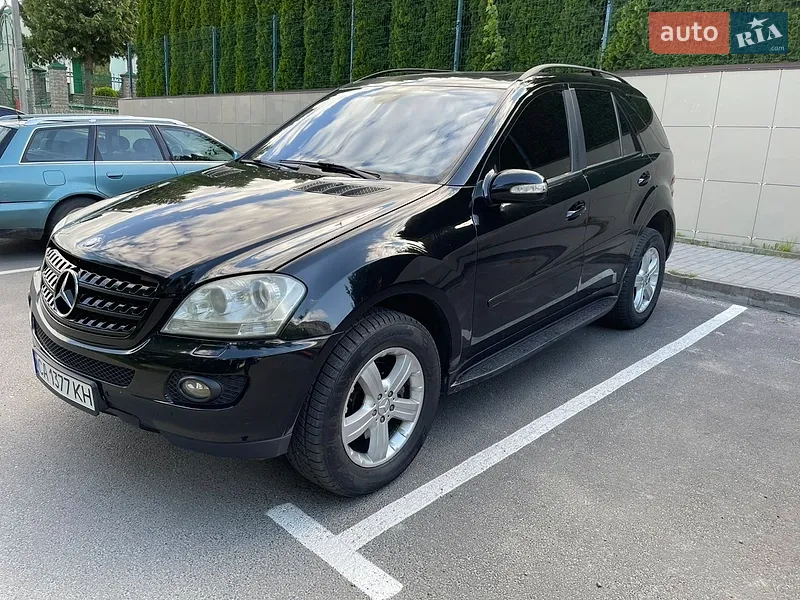 Mercedes-Benz M-Class
