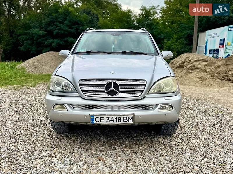 Mercedes-Benz M-Class 2005