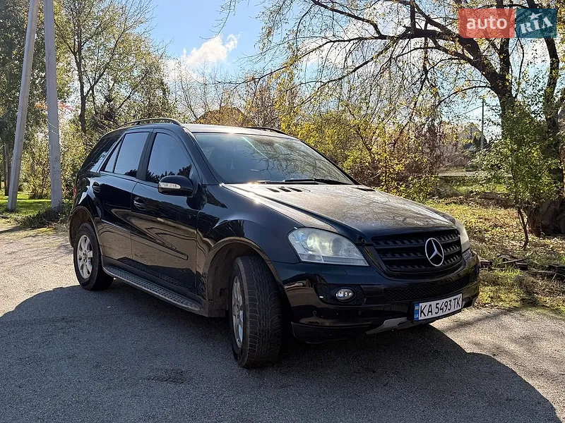 Mercedes-Benz M-Class