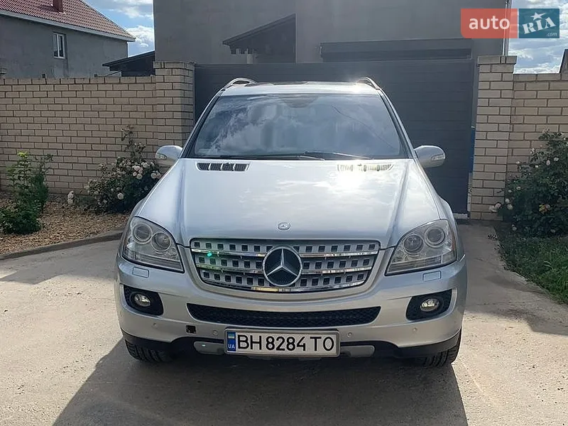 Mercedes-Benz M-Class