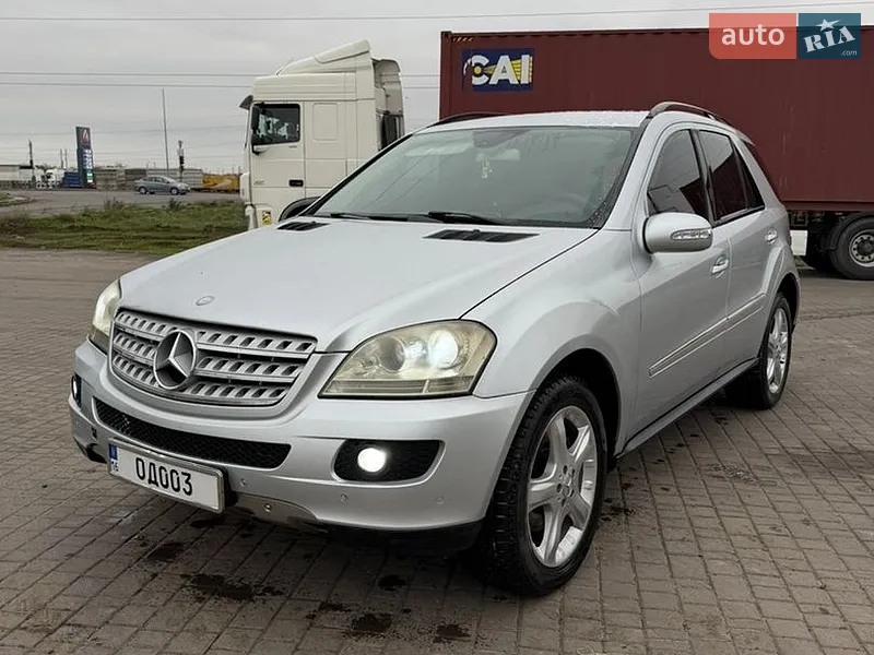 Mercedes-Benz M-Class
