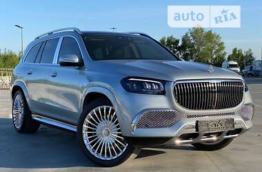 Mercedes-Benz Maybach  2021