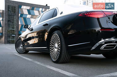 Mercedes-Benz Maybach  2022