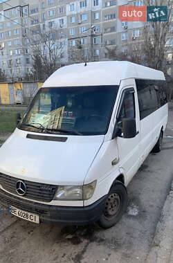 Mercedes-Benz MB-Class  1996