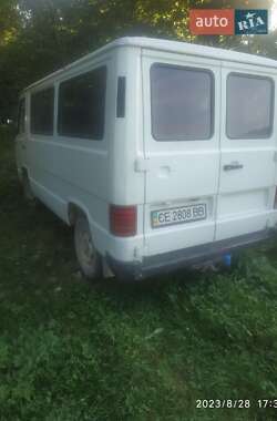 Mercedes-Benz MB-Class 1995