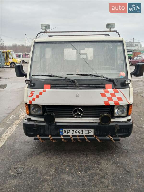 Mercedes-Benz MB-Class