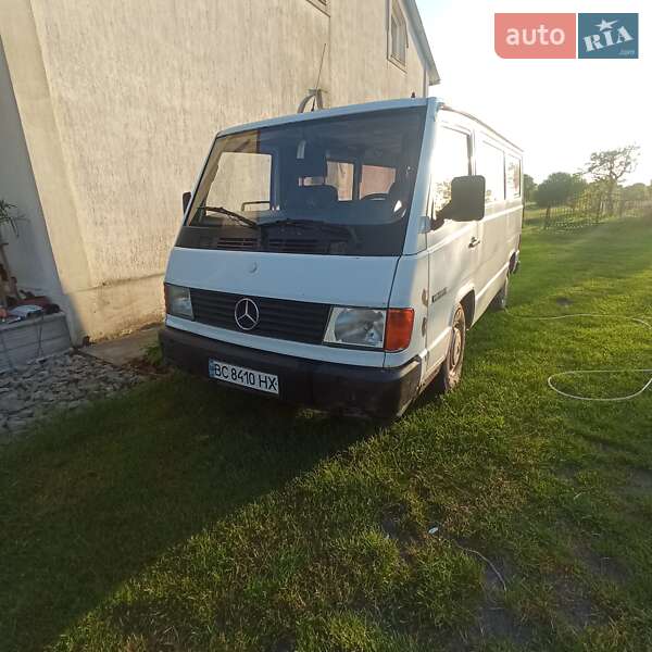 Грузовой фургон Mercedes-Benz MB-Class