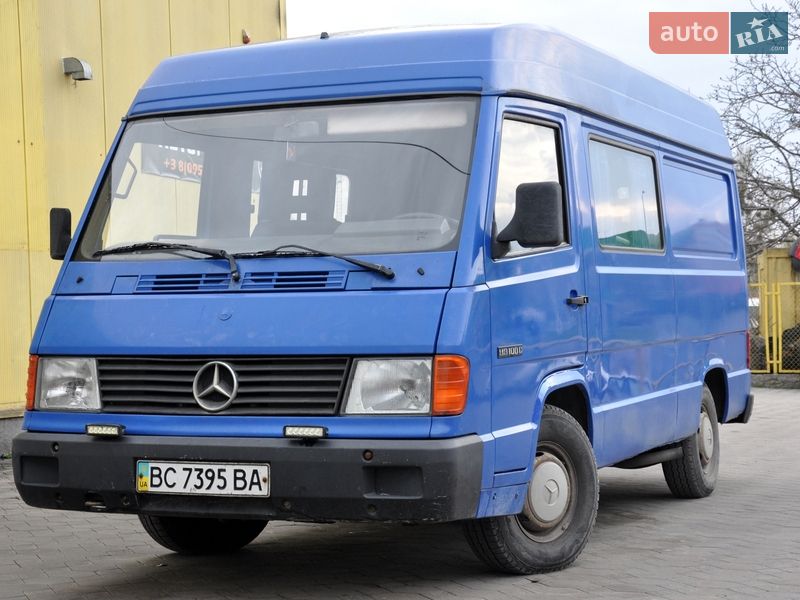 Грузопассажирский фургон Mercedes-Benz MB-Class