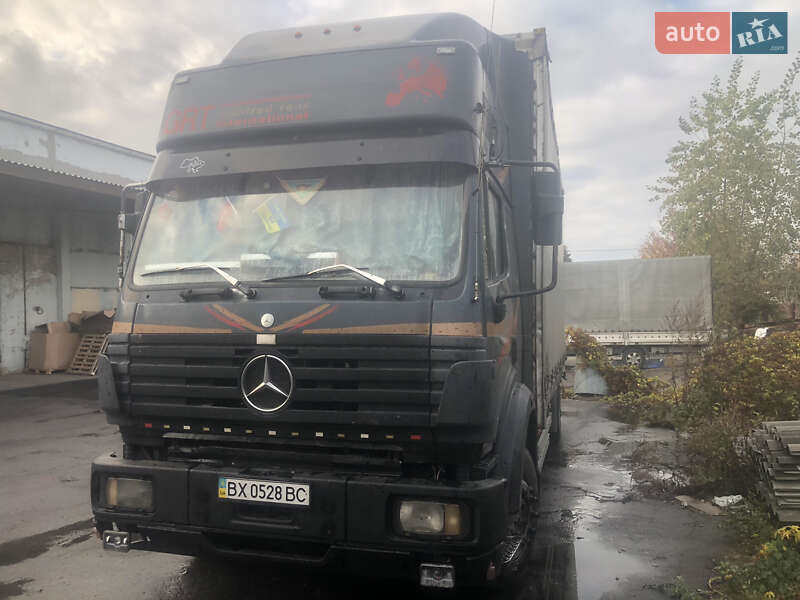 Тентований Mercedes-Benz MK-Series