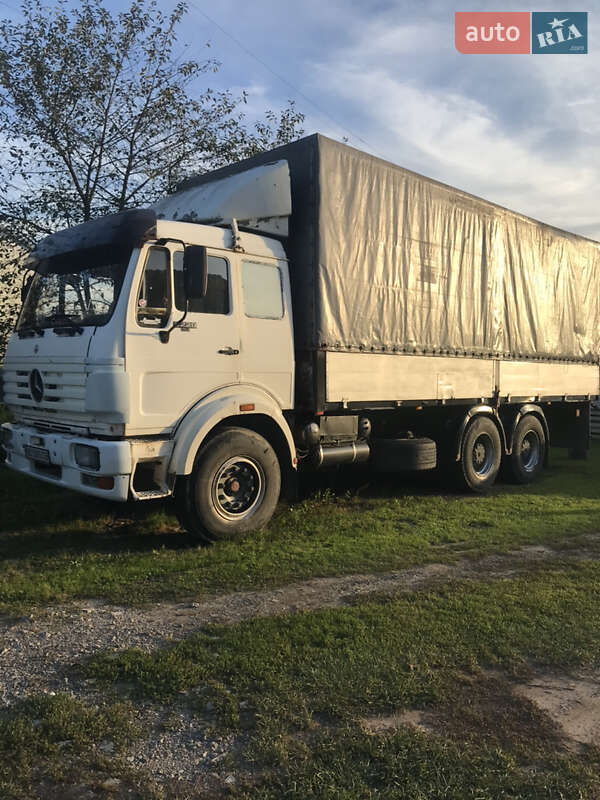 Вантажівки Mercedes-Benz NG-Series