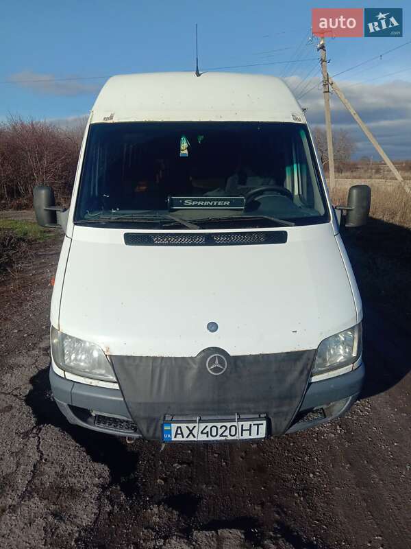 Mercedes-Benz O 403