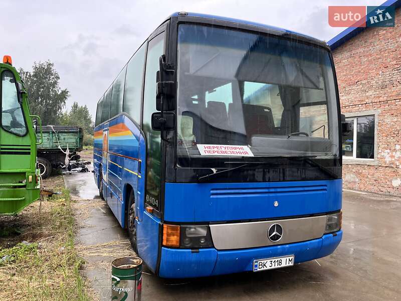 Приміський автобус Mercedes-Benz O 404