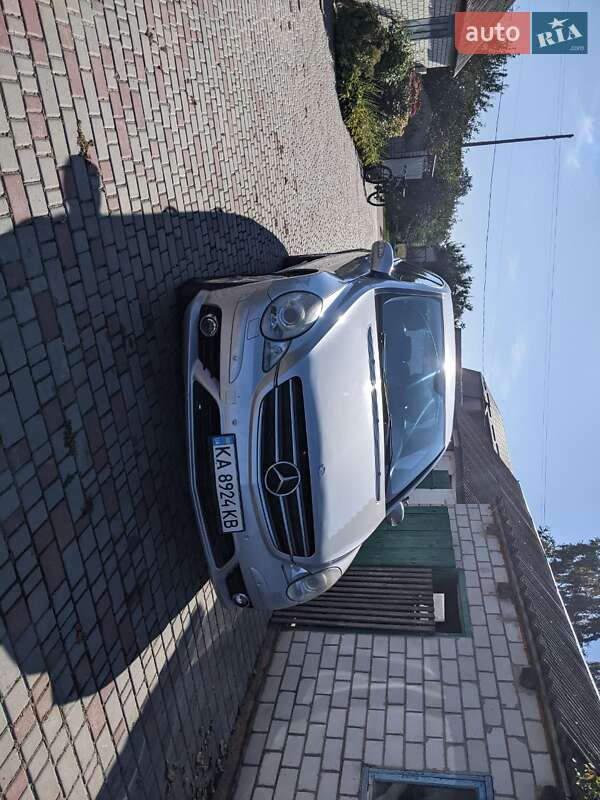 Універсал Mercedes-Benz R-Class