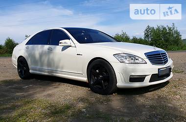 Mercedes-Benz S-Class  2008