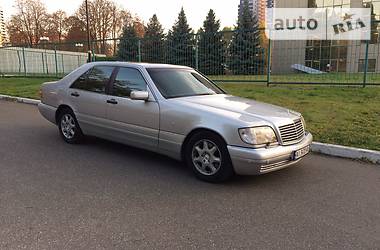 Mercedes-Benz S-Class  1998