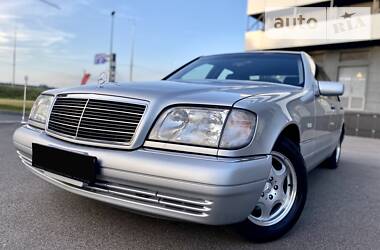 Mercedes-Benz S-Class  1996