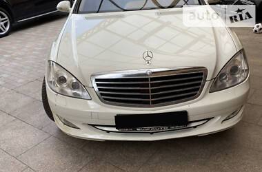 Mercedes-Benz S-Class  2008