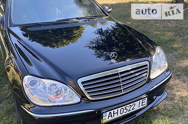 Mercedes-Benz S-Class  2004