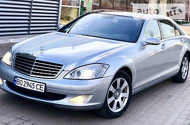 Mercedes-Benz S-Class  2007