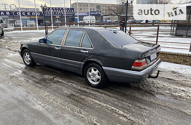 Mercedes-Benz S-Class  1996