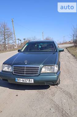 Mercedes-Benz S-Class  1993