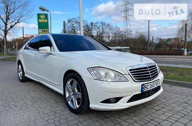 Mercedes-Benz S-Class  2007