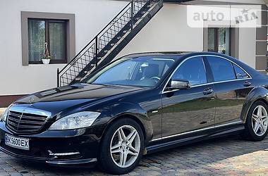 Mercedes-Benz S-Class  2008