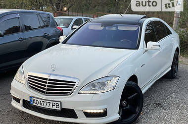 Mercedes-Benz S-Class  2008