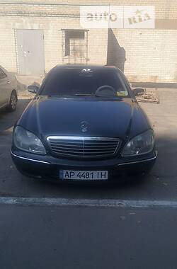 Mercedes-Benz S-Class W220 2001