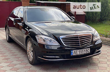 Mercedes-Benz S-Class Long 2012