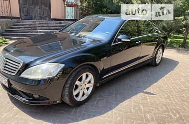 Mercedes-Benz S-Class  2006