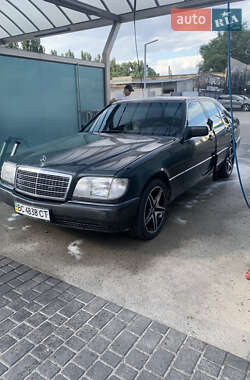 Mercedes-Benz S-Class  1993