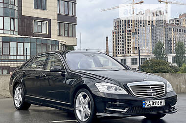 Mercedes-Benz S-Class 4 Matic 2010